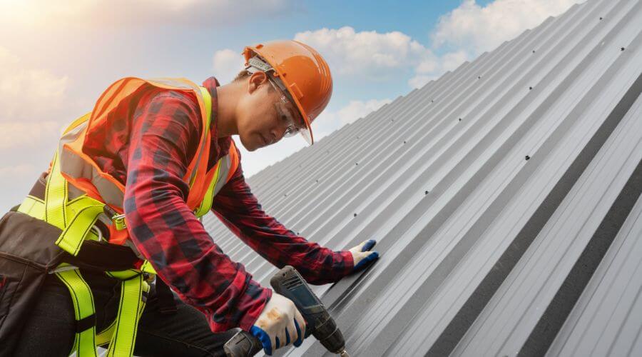 Professional metal roof installation in Pioneertown, CA